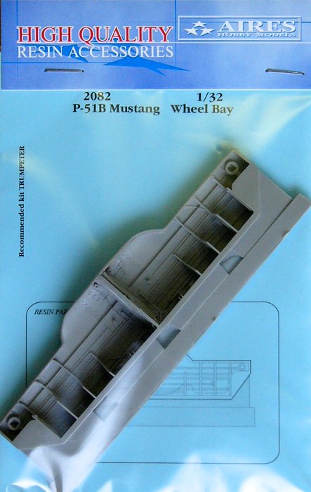 1/32 P-51B Mustang wheel bay  (TRUMP)
