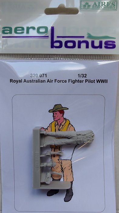 1/32 RAAF Fighter Pilot WWII No.1