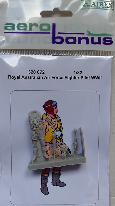 1/32 RAAF Fighter Pilot WWII No.2