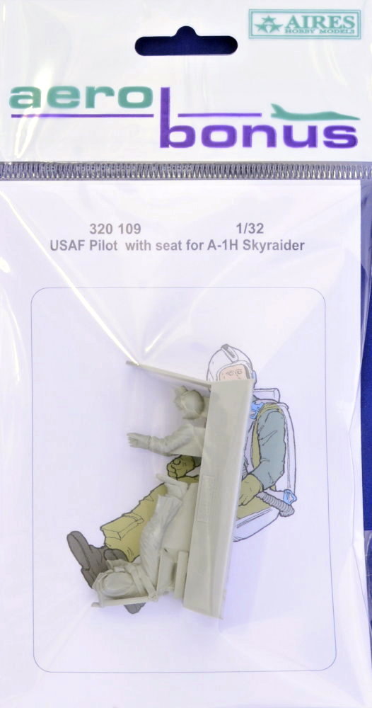 1/32 USAF Pilot w/ seat for A-1H Skyraider