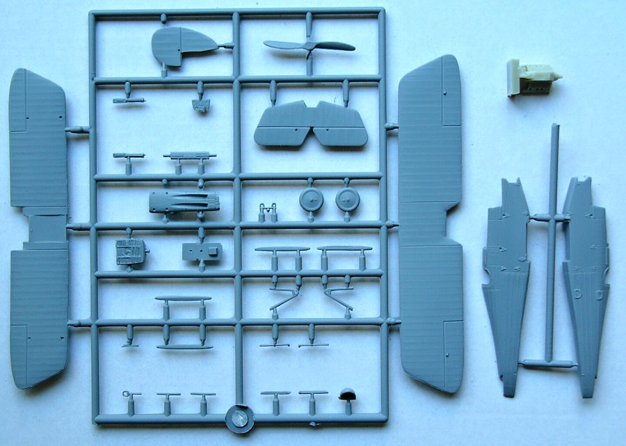 Maquette Martinsyde F.4 Buzzard version finnoise 1/48 Karaya chez