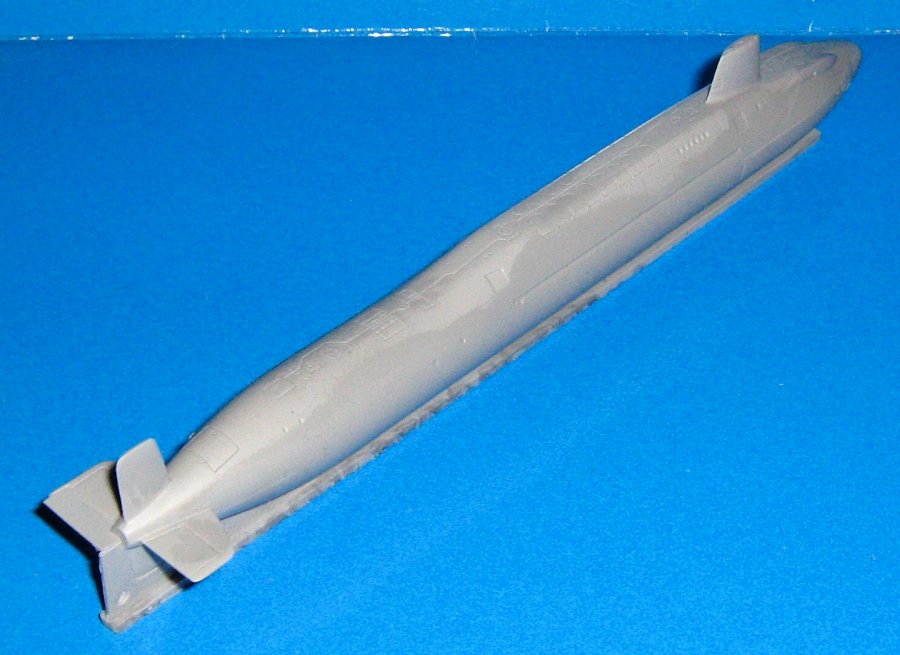 MODELIMEX Online Shop 1/700 HMS Vanguard class submarine your