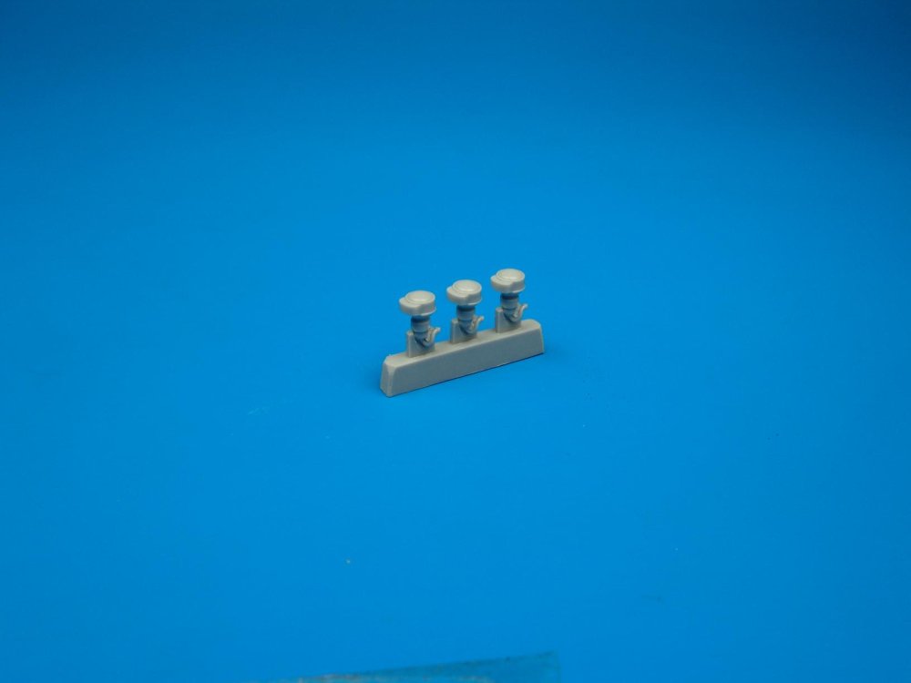 1/32 Gunsight for F4U Corsair (3 pcs)