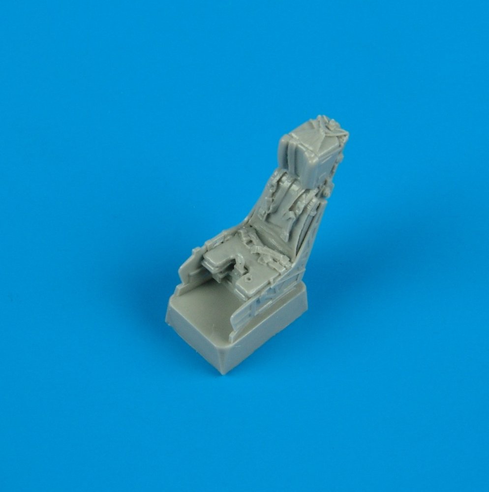 1/72 F/A-18 Hornet Ejection Seat with safety belts