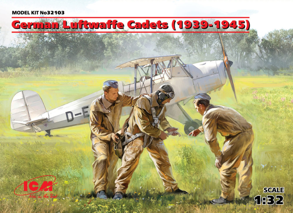 1/32 German Luftwaffe Cadets 1939-1945 (3 fig.)