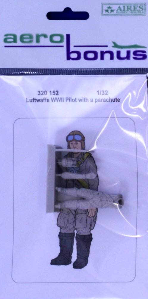 1/32 Luftwaffe WWII Pilot w/ a parachute (1 fig.)