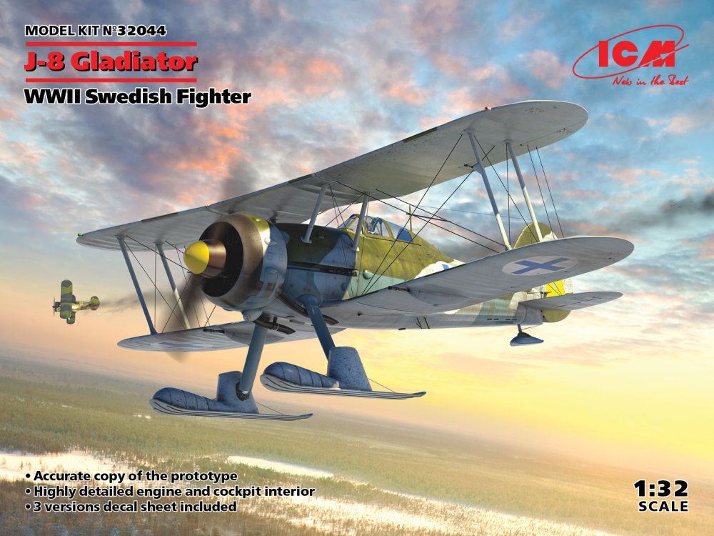 1/32 J-8 Gladiator Swedish WWII Fighter (3x camo)