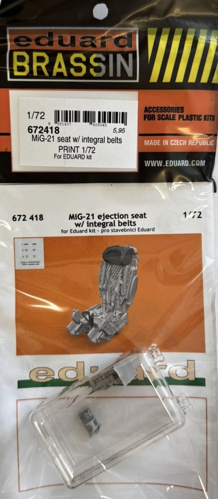 BRASSIN 1/72 MiG-21 seat w/ integral belts PRINT