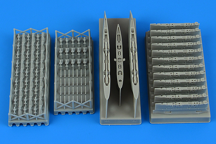 1/32 A-1 Skyraider pylons - late version (TRUMP)
